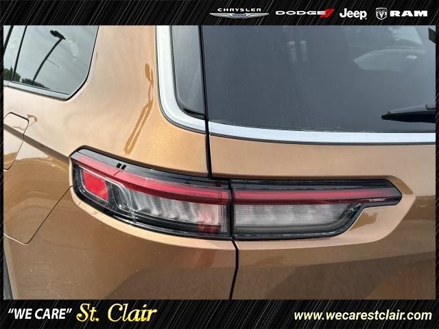 2027 Jeep Grand Cherokee GRAND CHEROKEE L LIMITED 4X4