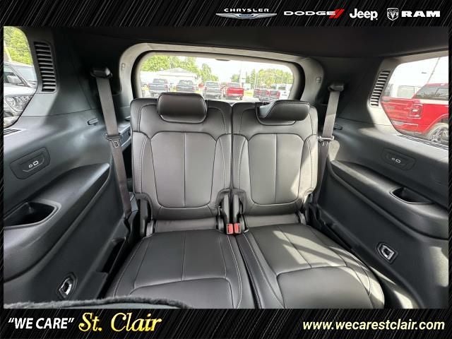 2027 Jeep Grand Cherokee GRAND CHEROKEE L LIMITED 4X4