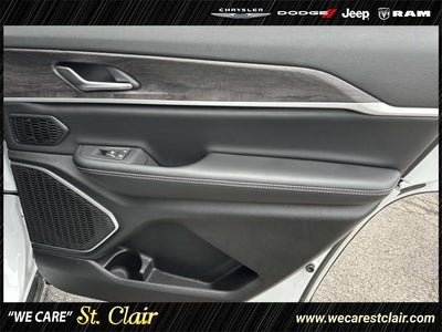 2026 Jeep Grand Cherokee GRAND CHEROKEE L LIMITED 4X4