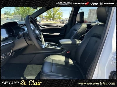 2026 Jeep Grand Cherokee GRAND CHEROKEE L LIMITED 4X4