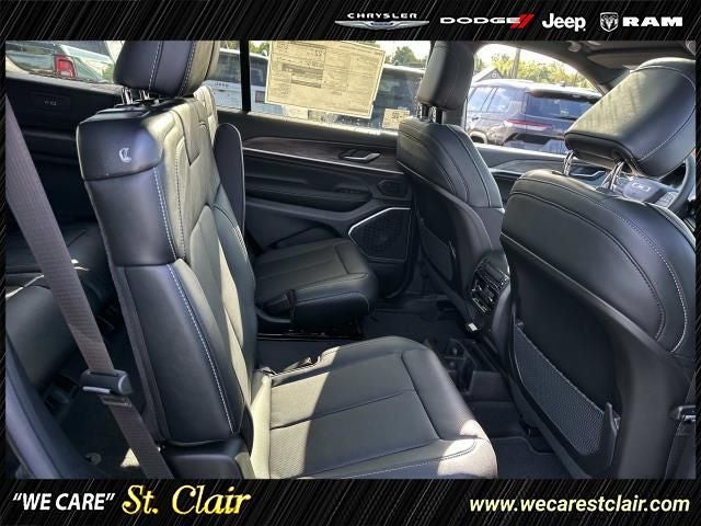 2027 Jeep Grand Cherokee GRAND CHEROKEE L LIMITED RESERVE 4X4