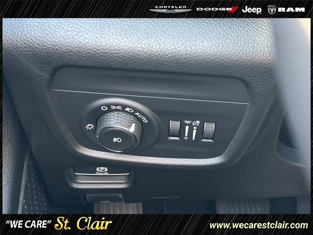 2027 Jeep Grand Cherokee GRAND CHEROKEE L LIMITED RESERVE 4X4
