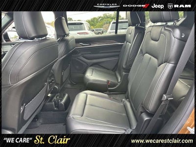 2027 Jeep Grand Cherokee GRAND CHEROKEE L LIMITED 4X4