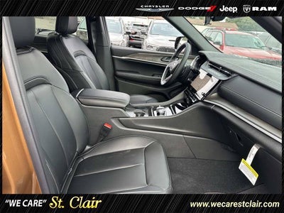 2027 Jeep Grand Cherokee GRAND CHEROKEE L LIMITED 4X4