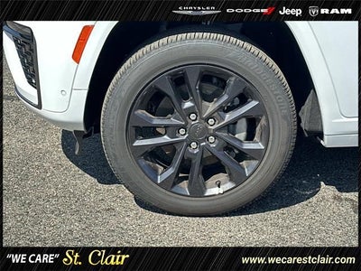 2026 Jeep Grand Cherokee GRAND CHEROKEE L LIMITED RESERVE 4X4