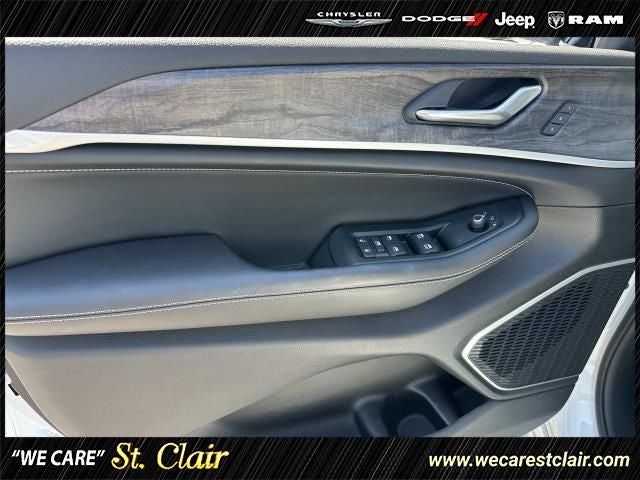 2026 Jeep Grand Cherokee GRAND CHEROKEE L LIMITED RESERVE 4X4