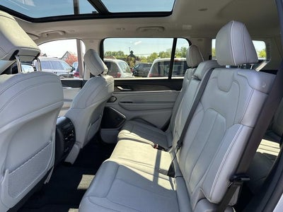 2022 Jeep Grand Cherokee L Overland 4x4
