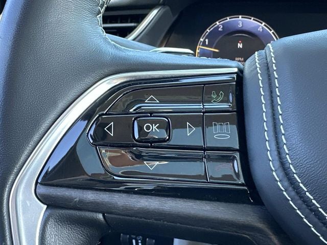 2022 Jeep Grand Cherokee L Overland 4x4