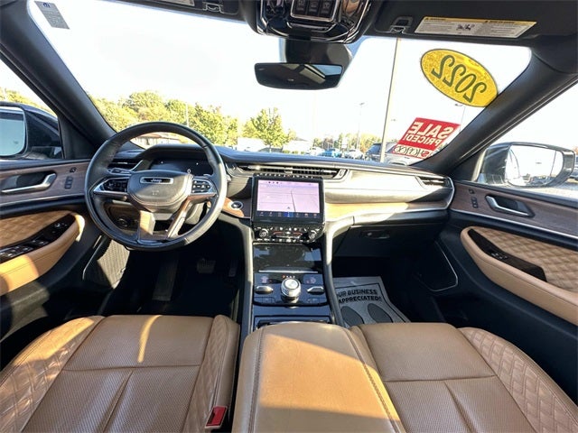 2022 Jeep Grand Cherokee L Summit 4x4