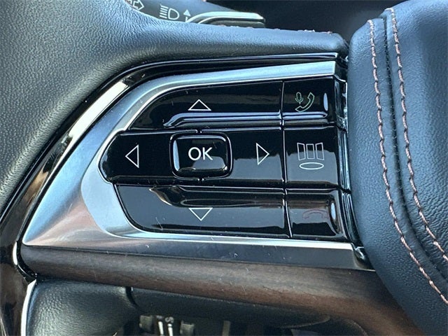 2022 Jeep Grand Cherokee L Summit 4x4