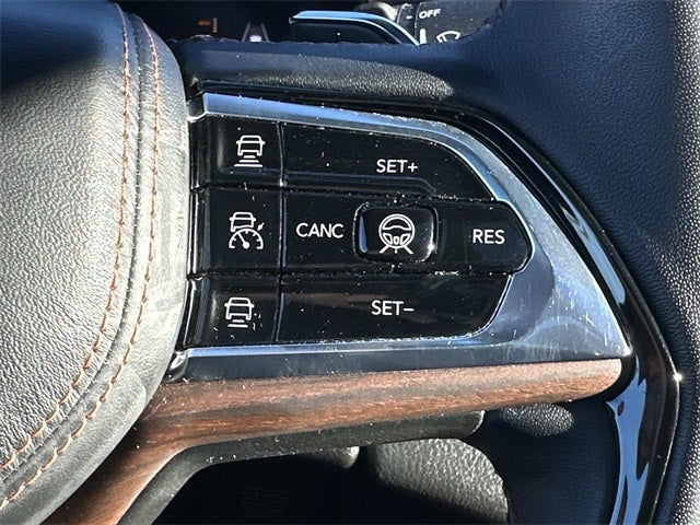 2022 Jeep Grand Cherokee L Summit 4x4