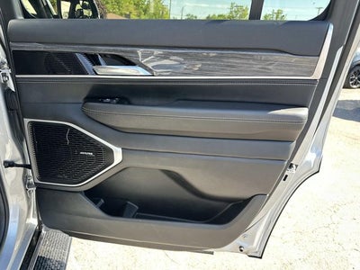 2022 Jeep Wagoneer Series II 4x4
