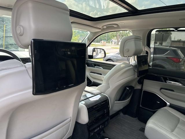 2022 Jeep Wagoneer Series III 4x4