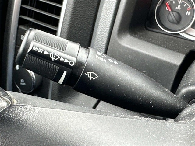 2018 RAM 1500 Big Horn Quad Cab 4x4 6'4' Box