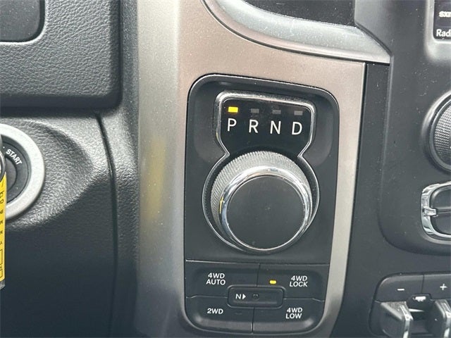 2018 RAM 1500 Big Horn Quad Cab 4x4 6'4' Box