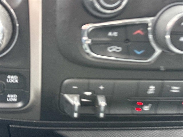 2018 RAM 1500 Big Horn Quad Cab 4x4 6'4' Box