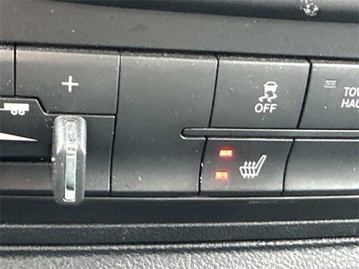 2018 RAM 1500 Big Horn Quad Cab 4x4 6'4' Box