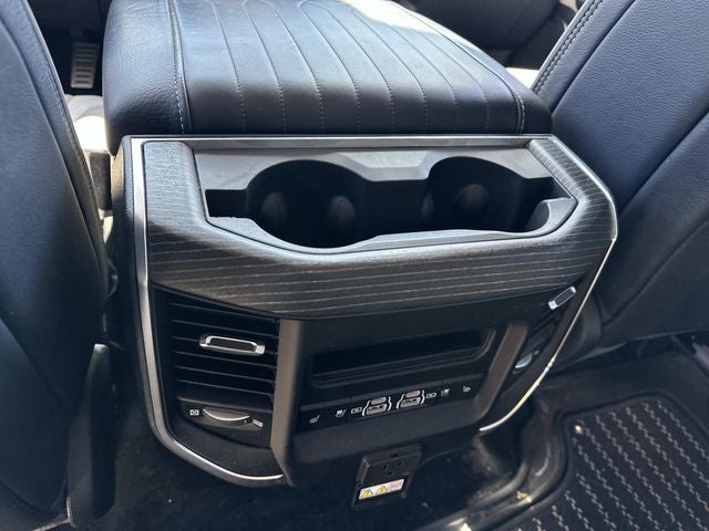 2023 RAM 1500 Limited Crew Cab 4x2 5'7' Box