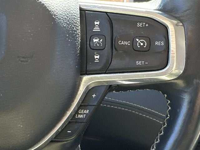 2023 RAM 1500 Limited Crew Cab 4x2 5'7' Box