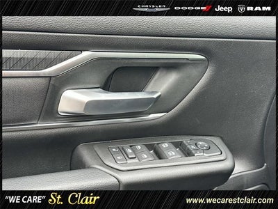 2025 RAM Ram 1500 RAM 1500 BIG HORN CREW CAB 4X4 5'7' BOX