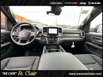 2025 RAM Ram 1500 RAM 1500 BIG HORN CREW CAB 4X4 5'7' BOX