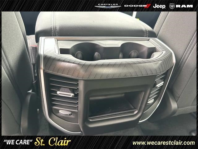 2025 RAM Ram 1500 RAM 1500 BIG HORN CREW CAB 4X4 5'7' BOX