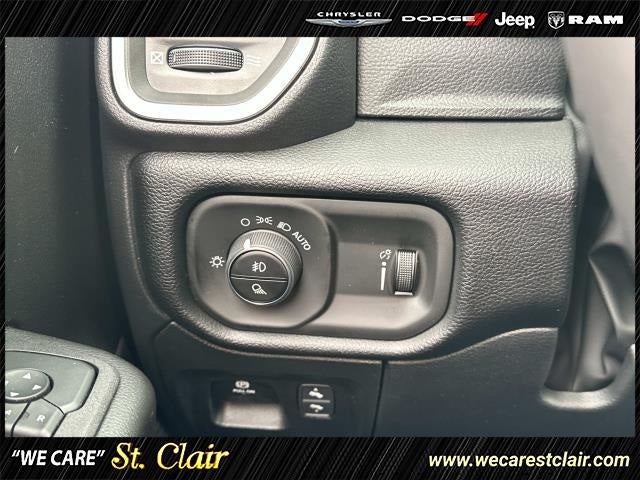 2025 RAM Ram 1500 RAM 1500 BIG HORN CREW CAB 4X4 5'7' BOX