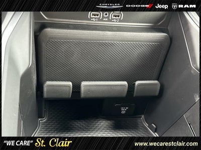 2025 RAM Ram 1500 RAM 1500 BIG HORN CREW CAB 4X4 5'7' BOX