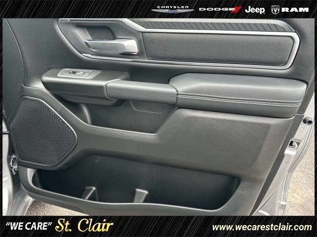 2025 RAM Ram 1500 RAM 1500 BIG HORN CREW CAB 4X4 5'7' BOX