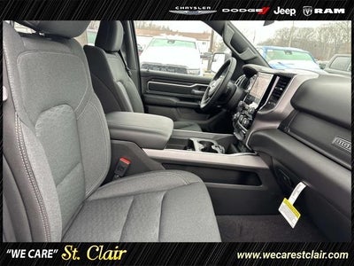 2025 RAM Ram 1500 RAM 1500 BIG HORN CREW CAB 4X4 5'7' BOX