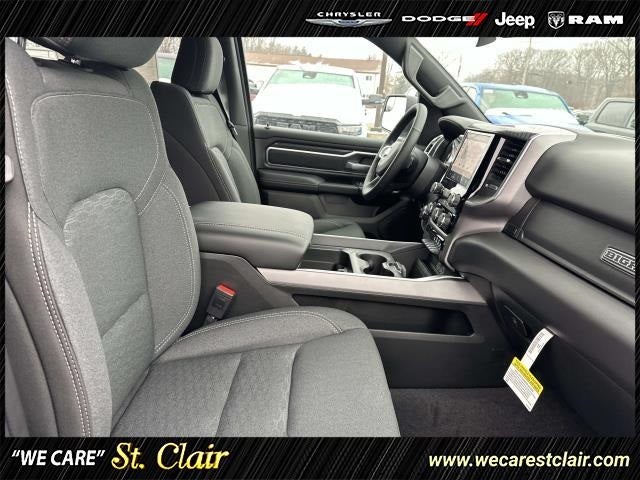 2025 RAM Ram 1500 RAM 1500 BIG HORN CREW CAB 4X4 5'7' BOX