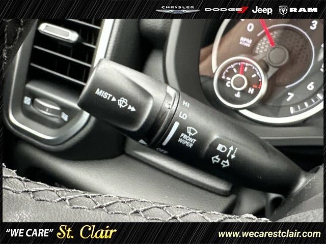 2025 RAM Ram 1500 RAM 1500 BIG HORN CREW CAB 4X4 5'7' BOX