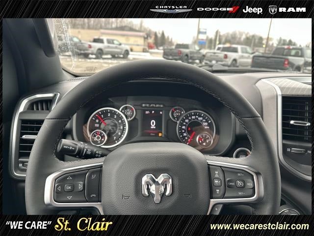 2025 RAM Ram 1500 RAM 1500 BIG HORN CREW CAB 4X4 5'7' BOX