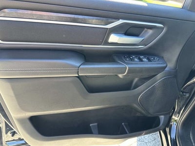 2024 RAM 1500 Big Horn Crew Cab 4x4 5'7' Box