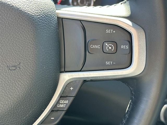 2024 RAM 1500 Big Horn Crew Cab 4x4 5'7' Box