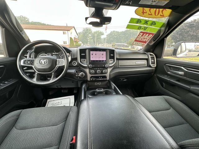 2024 RAM 1500 Big Horn Crew Cab 4x4 5'7' Box