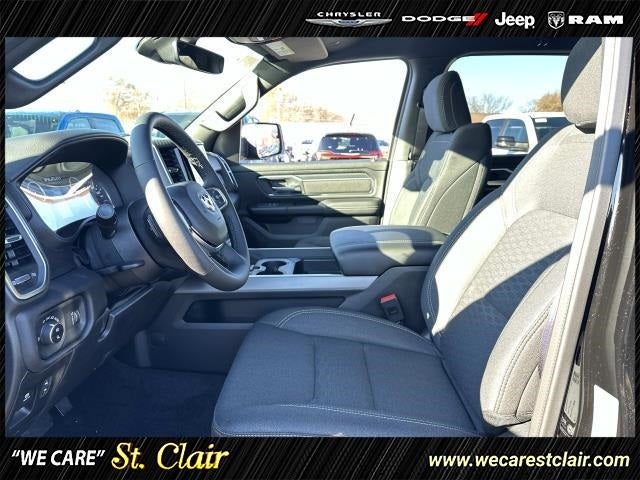 2025 RAM Ram 1500 RAM 1500 BIG HORN CREW CAB 4X4 5'7' BOX