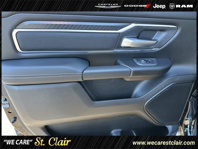 2025 RAM Ram 1500 RAM 1500 BIG HORN CREW CAB 4X4 5'7' BOX