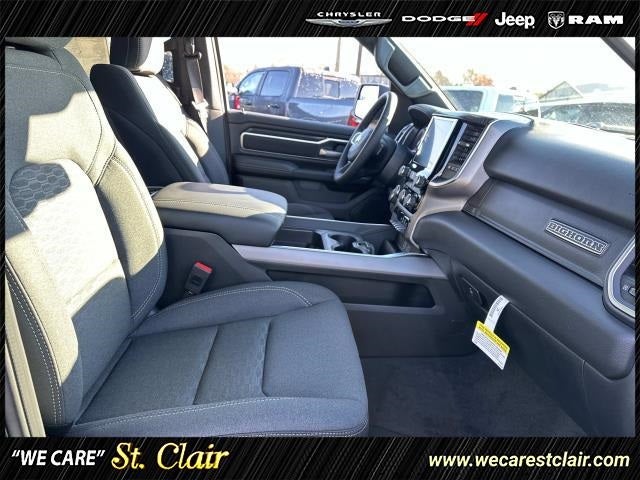 2025 RAM Ram 1500 RAM 1500 BIG HORN CREW CAB 4X4 5'7' BOX