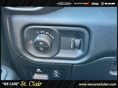 2025 RAM Ram 1500 RAM 1500 BIG HORN CREW CAB 4X4 5'7' BOX