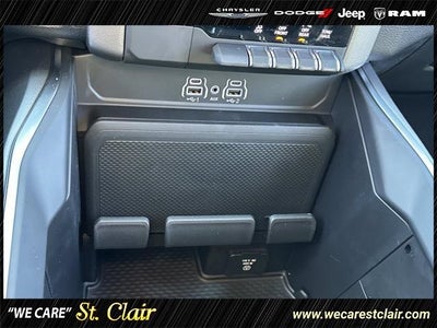 2025 RAM Ram 1500 RAM 1500 BIG HORN CREW CAB 4X4 5'7' BOX