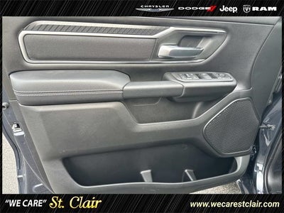 2025 RAM Ram 1500 RAM 1500 BIG HORN CREW CAB 4X4 5'7' BOX