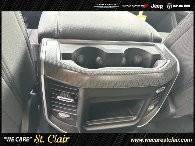 2025 RAM Ram 1500 RAM 1500 BIG HORN CREW CAB 4X4 5'7' BOX