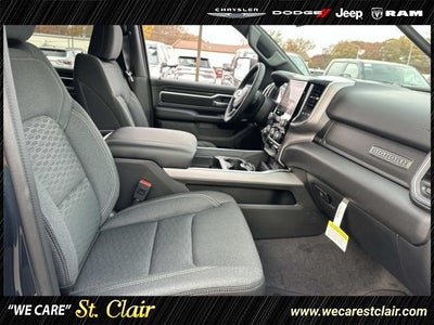 2025 RAM Ram 1500 RAM 1500 BIG HORN CREW CAB 4X4 5'7' BOX