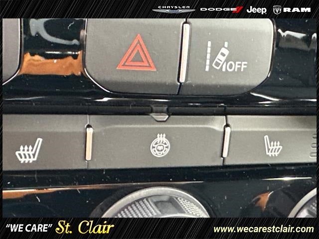 2025 RAM Ram 1500 RAM 1500 BIG HORN CREW CAB 4X4 5'7' BOX