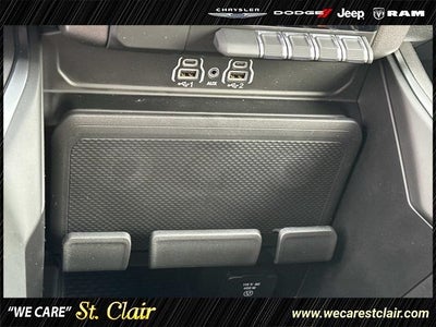 2025 RAM Ram 1500 RAM 1500 BIG HORN CREW CAB 4X4 5'7' BOX