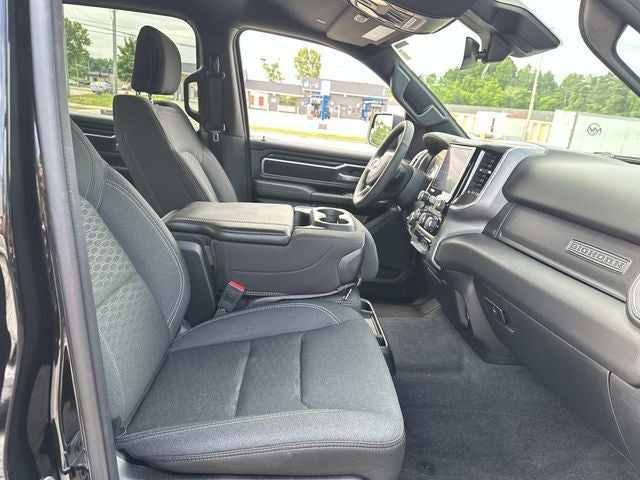 2025 RAM 1500 Big Horn Crew Cab 4x4 5'7' Box
