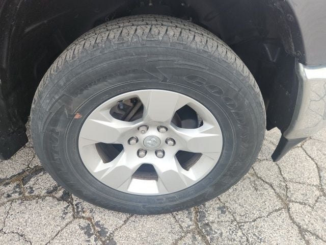 2024 RAM 1500 Big Horn Crew Cab 4x4 5'7' Box