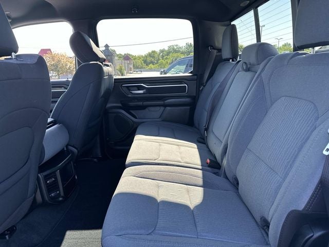 2024 RAM 1500 Big Horn Crew Cab 4x4 5'7' Box