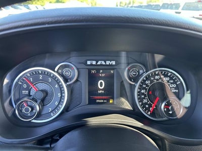 2024 RAM 1500 Big Horn Crew Cab 4x4 5'7' Box
